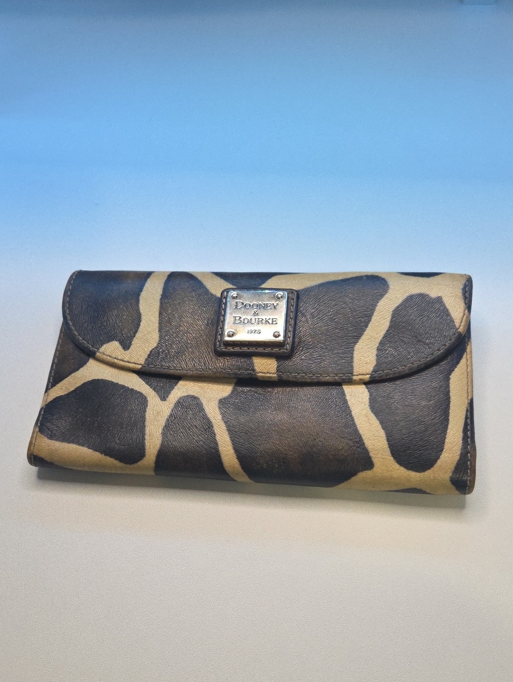 Dooney & Bourke Vintage Brown and Beige Giraffe-Print Leather Wallet